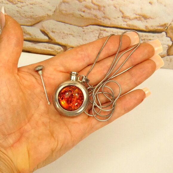 Rare PERFUME BOTTLE PENDANT With 23" Chain, Amber Set In 925 Silver, Rare Gift - Picture 6 of 11